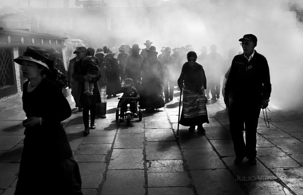 Kora con triciclo, Lhasa 2014.