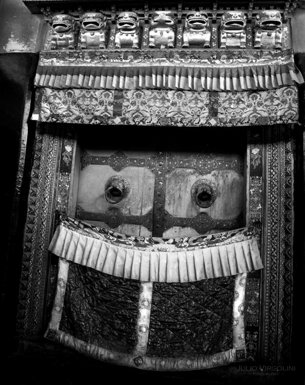 Sonrisa, Jokhang Temple, Lhasa 2014
