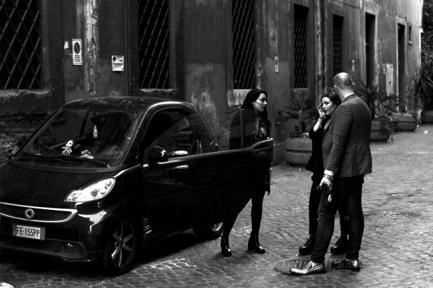 Incontro per strada, Roma